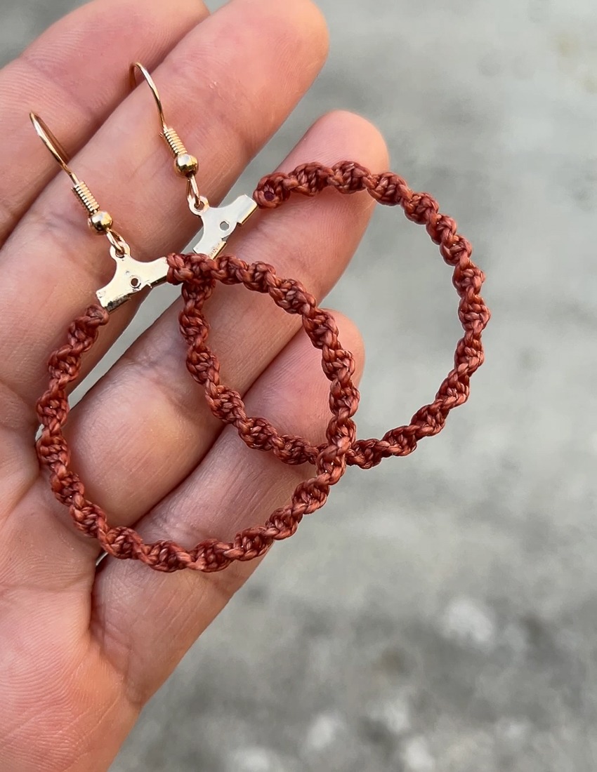Apolo • Hoop Earrings